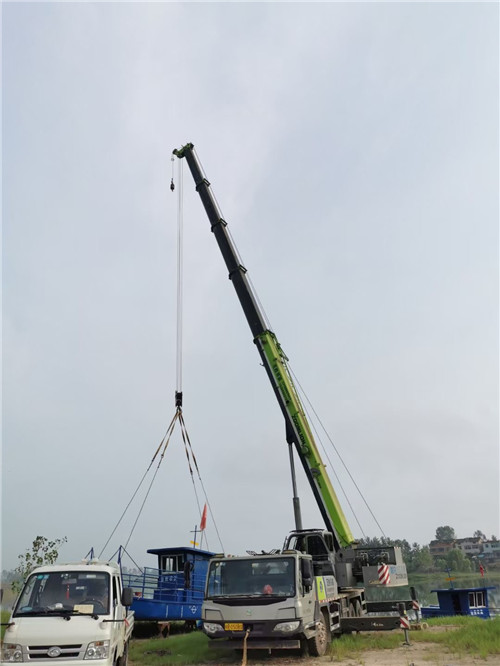 双柏县桥梁建设吊装案例